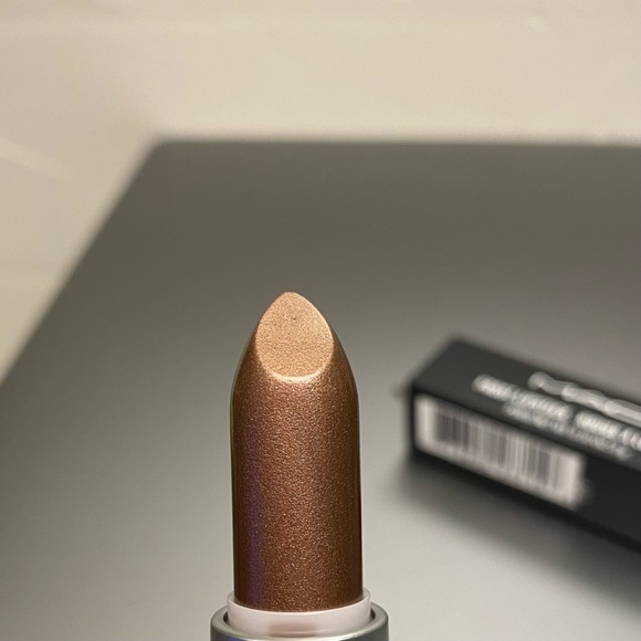 MAC ICON Lipstick ~ frost 326 - Picture 2 of 14